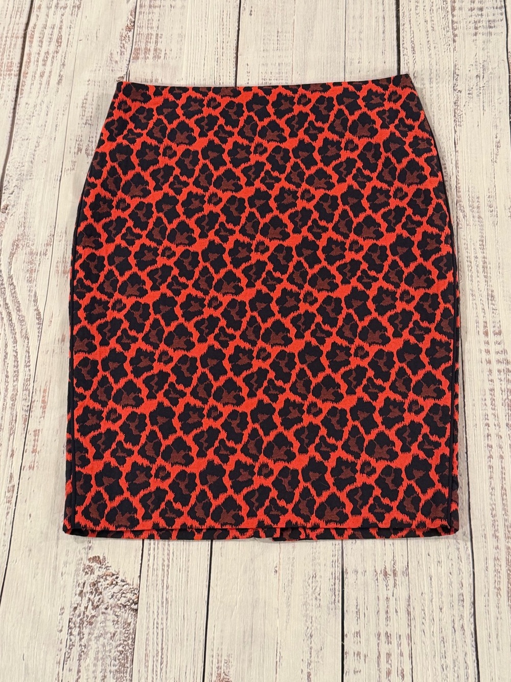The Limited Red/Black Leopard Print Pencil Skirt Size 6 Back Zip Slit EUC Career